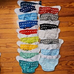 Lot Of 16 Alva Baby Diaper Covers (With Inserts)
